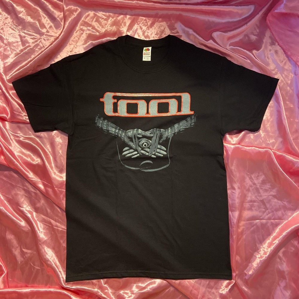 Tool band shirt